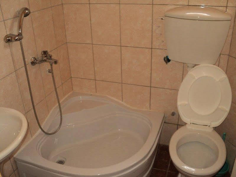 Guesthouse Sun Hostel Budva Bagian luar foto