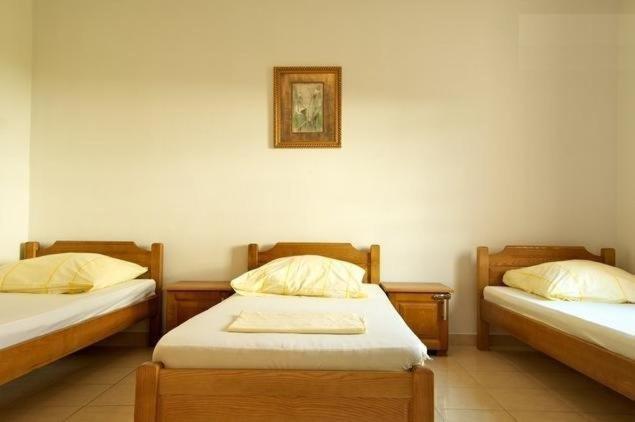 Guesthouse Sun Hostel Budva Bagian luar foto